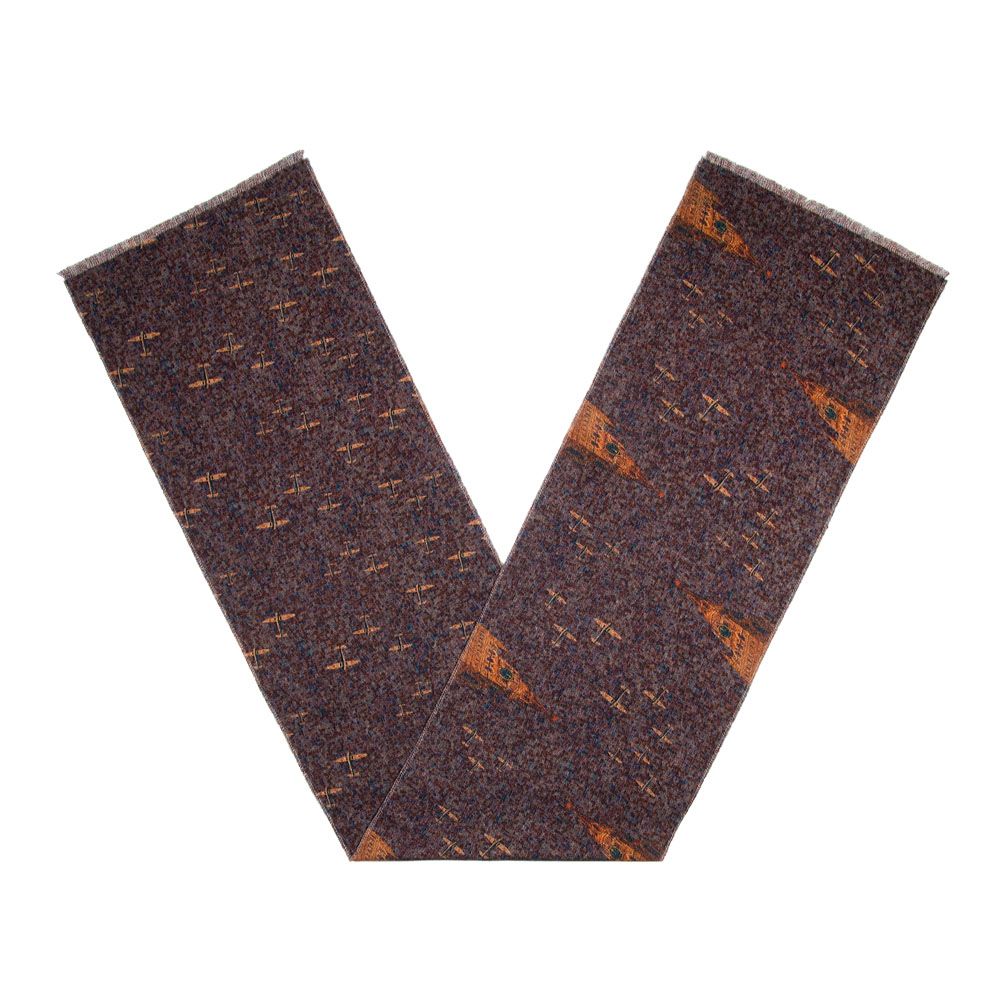 коричневый