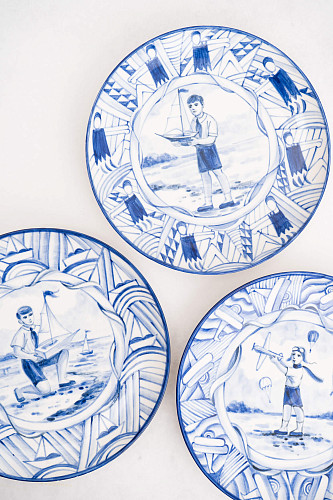 Тарелка "Авангард" (керамика, бело- синяя, 25см.) 