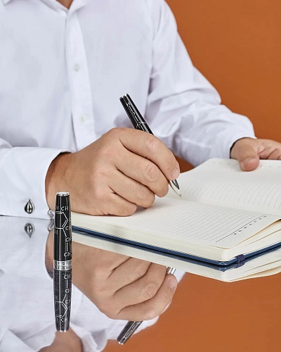 Ручка чернильная "Нефть и газ"  (серебро 925 пробы/смола/лак) 