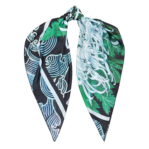 Платок "Хризантемы" (шелк 100% голубой, белый, черный 120х120) 